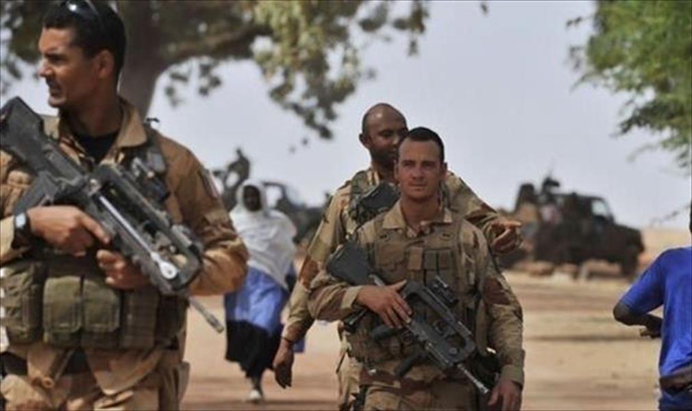 فرنسا تنوي نشر جنودها قرب الجنوب الليبي