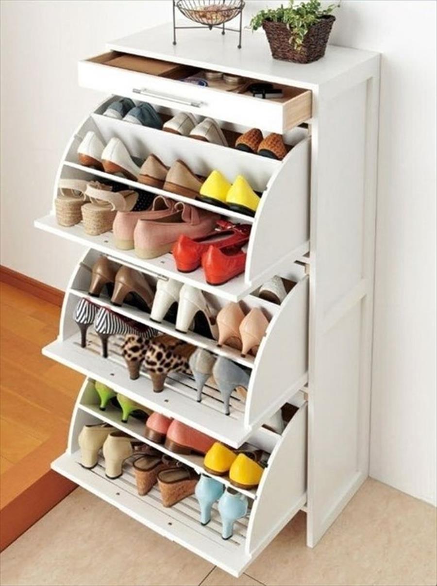 خزانات الأحذية بأشكال مختلفة