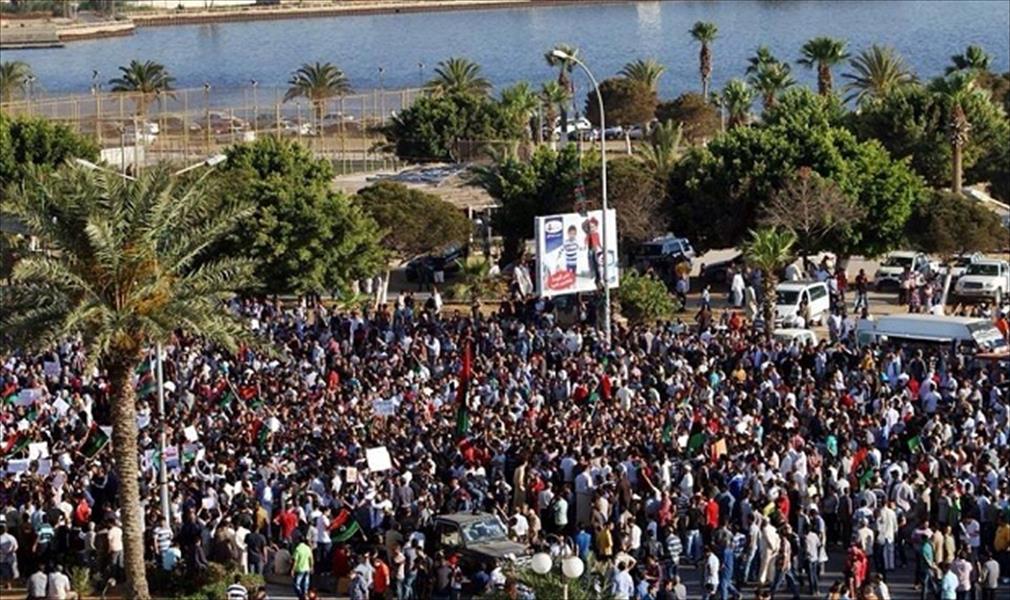 طرابلس وبنغازي تشهدان تظاهرات كبرى تأييدا للجيش