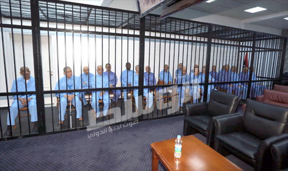 تأجيل محاكمة مسؤولي نظام القذافي إلى 8 فبراير