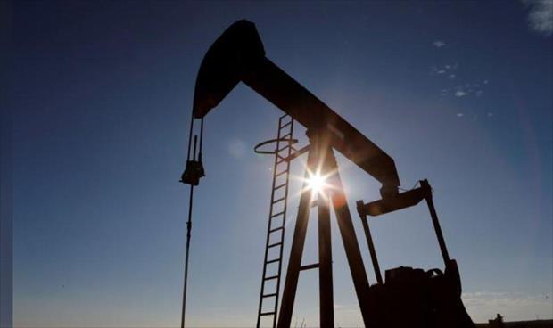 النفط يربح بفضل تراجع مخزونات الخام
