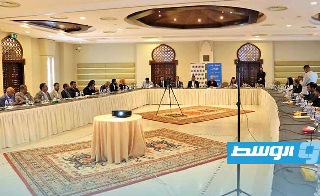 جانب من اجتماع وزير الصحة المكلف رمضان أبوجناح مع ممثلي منظمة الصحة العالمية في طرابلس، الثلاثاء 14 نوفمبر 2023 (صفحة الوزارة على فيسبوك)