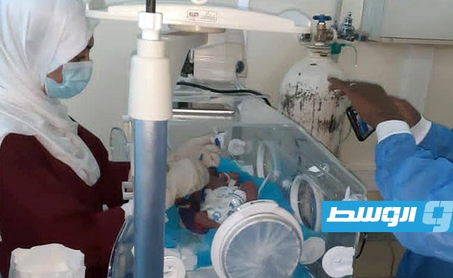 أول حالة بحواضن حديثي الولادة في مستشفى أوباري.. طفلة 7 أشهر «ناقصة النمو» (صور)