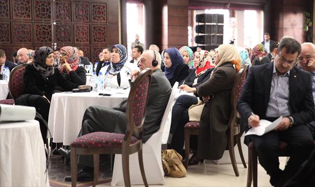 30% من المناصب القيادية للنساء في توصيات الجلسات التشاورية الممهدة لملتقى تونس