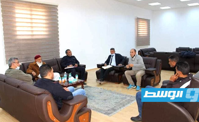 قمة ليبيا وتونس تدخل أجواء الجدية على ملعب بنينا ببنغازي باجتماع عالي المستوى