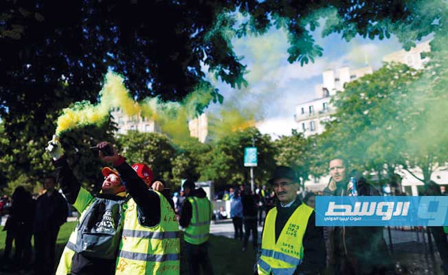 في السبت الـ27.. تظاهرات «السترات الصفر» تتواصل في فرنسا رغم تراجع المشاركين