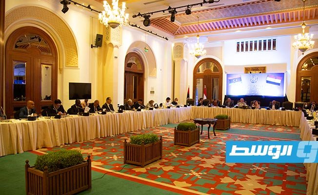 توافق أو مسار جديد.. توقعات متباينة بشأن نتائج اجتماعات «النواب» و«الدولة» في القاهرة