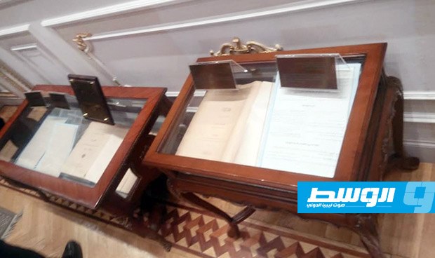 وفد مجلس النواب في متحف البرلمان المصري