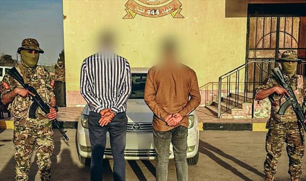 القبض على 13 شابًا بتهمة بيع المخدرات في طرابلس