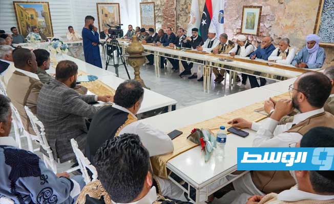 جانب من اجتماع المجلس الأعلى للإدارة المحلية ببلدية طرابلس المركز، أول أبريل 2023 (وزارة الحكم المحلي)