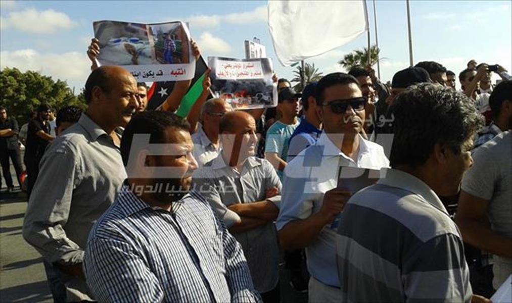 مظاهرات حاشدة في طرابلس وبنغازي ترفض الإرهاب وتدعم الجيش