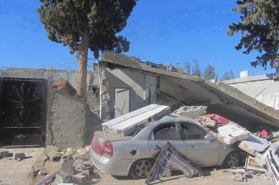 بالصور: القصف العشوائي يدمر منازل بمنطقة بنينا