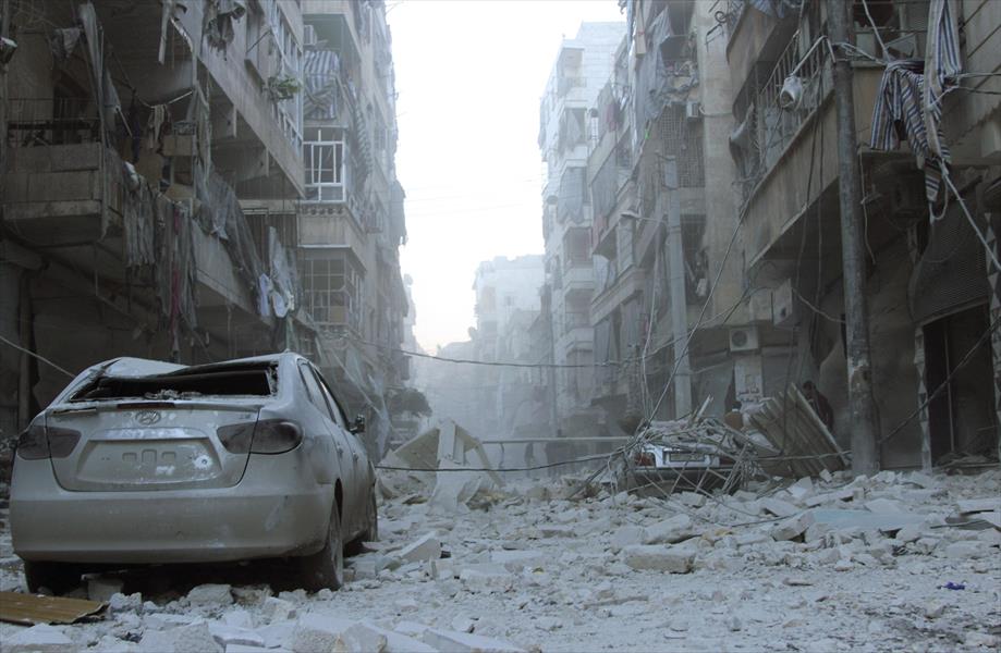 غارات روسية وسورية تقتل 25 مدنيًا في حلب
