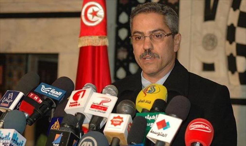 استقالة صرصار تربك المشهد السياسي في تونس.. ومصادر: هذه الأسباب
