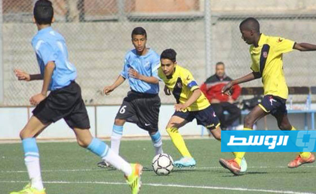 الهدف يلتقي بنغازي الجديدة في براعم كرة القدم