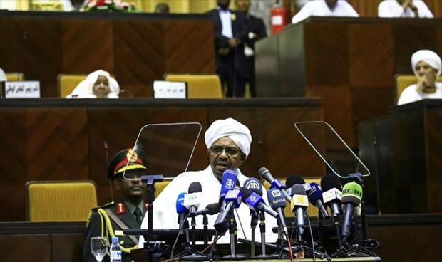 البشير يعلن «حرباً على الفساد» لإنقاذ اقتصاد السودان