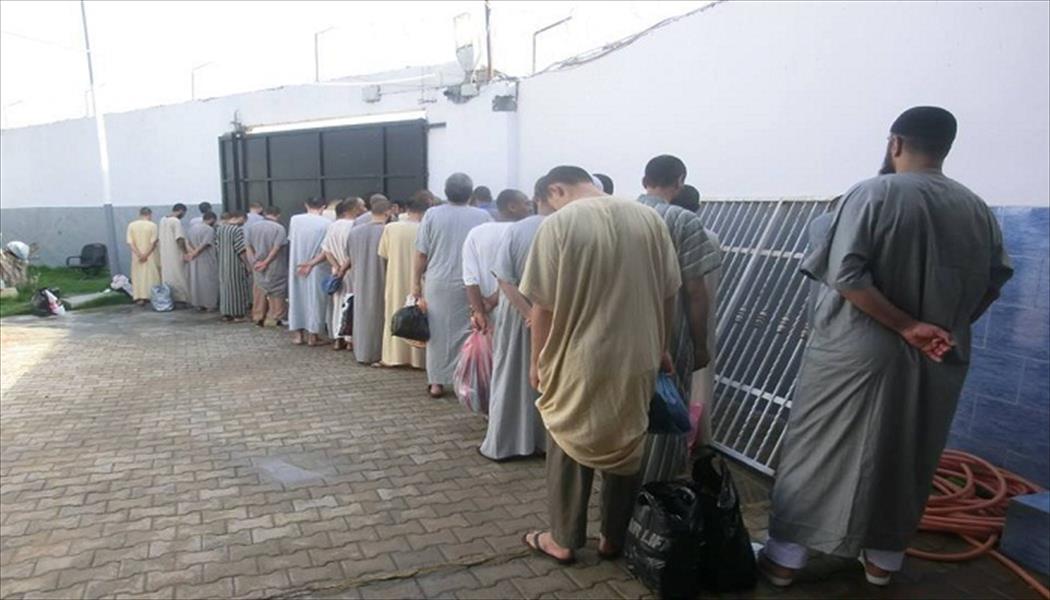 الإفراج عن 50 سجيناً من «معيتيقة» بمُناسبة شهر رمضان