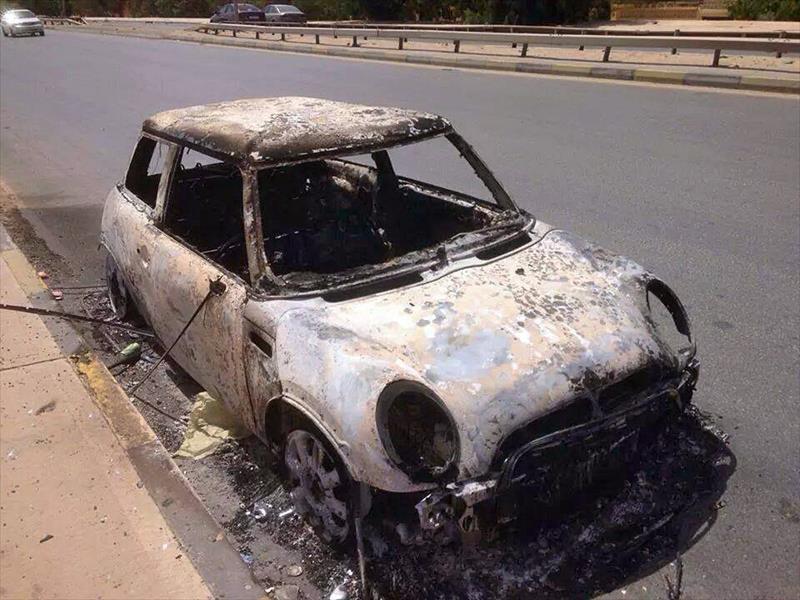 استهداف سيارة نجل وكيلة وزارة الثقافة بقنبلة يدوية في بنغازي
