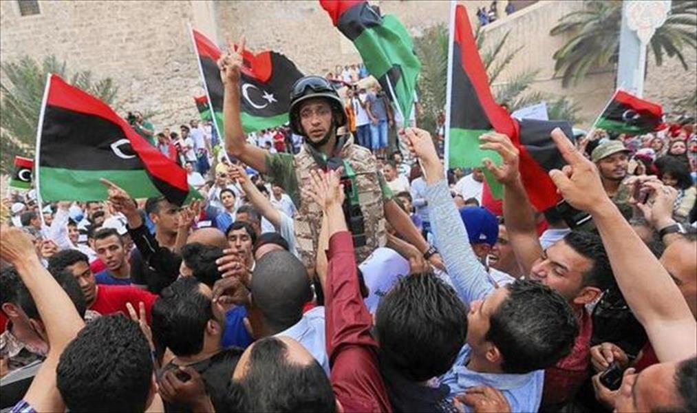 «لوس أنغليس تايمز»: تجربة ليبيا تحذر من التدخل في العراق