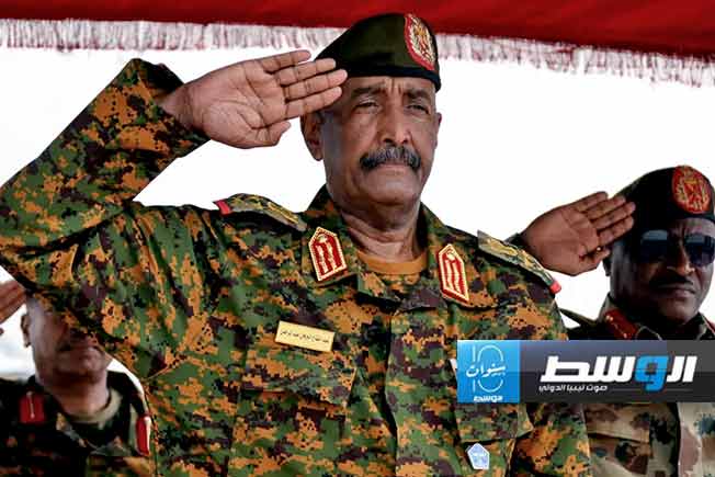 البرهان يتعهد بمواصلة التقدم بعد سيطرة الجيش على مقر «الإذاعة والتلفزيون» في أم درمان