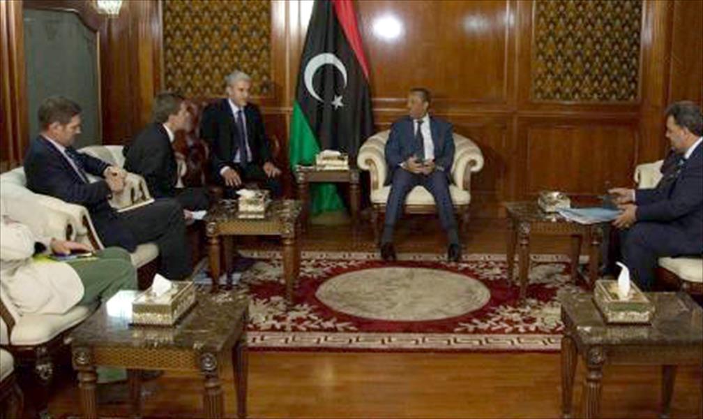 الثني وآلن يبحثان العلاقات الليبية - البريطانية