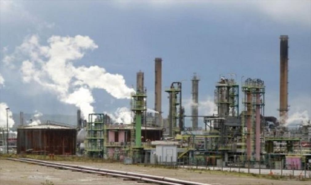 عودة عمال شركات النفط الأجانب إلى حقول جالو
