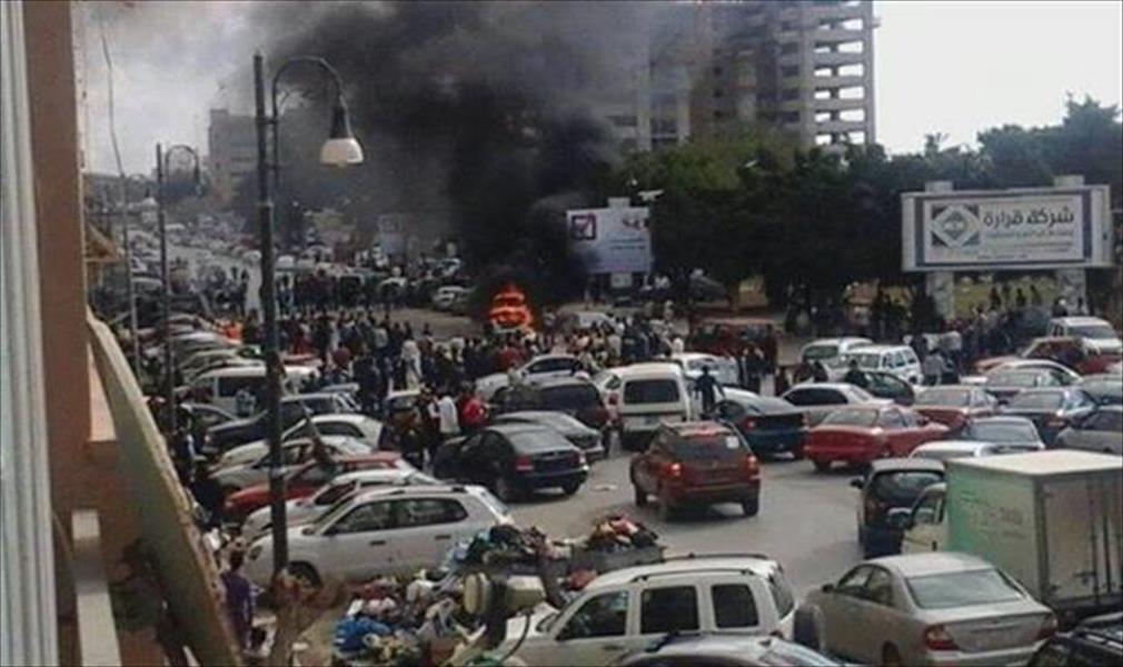 إغلاق شارع جمال عبدالناصر احتجاجا على اغتيال ناشط