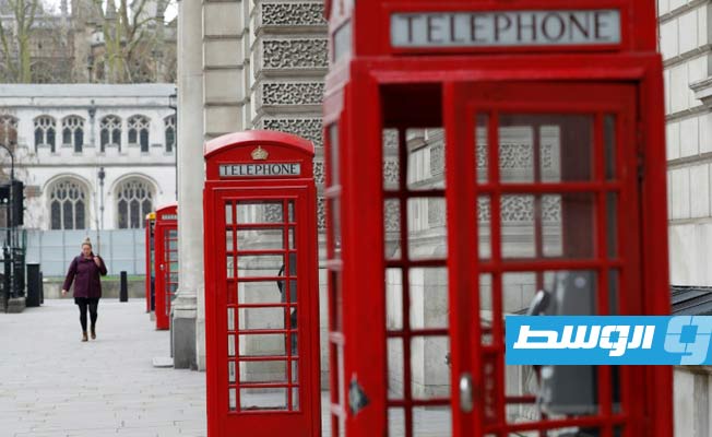 إنقاذ آلاف أكشاك الهاتف في بريطانيا من الزوال