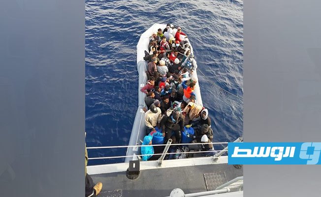 إنقاذ 81 مهاجرا غير شرعي وإنزالهم بالقاعدة البحرية في طرابلس