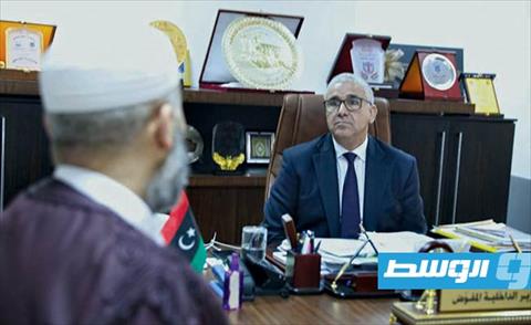 باشاغا يناقش مع رئيس «أوقاف الوفاق» التعاون الأمني والديني