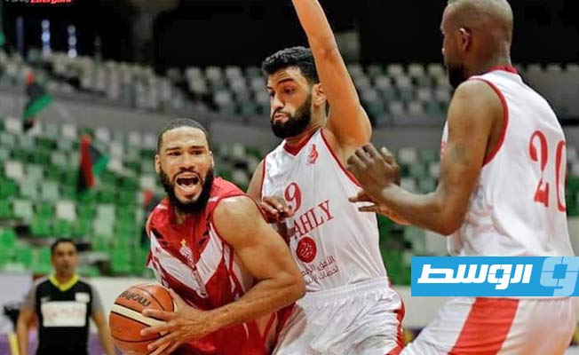 الاتحاد الليبي يستعين بثلاثي تحكيم تونسي لبطولة «سداسي السلة»