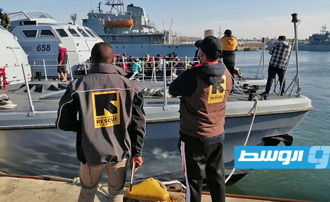 إنقاذ 138 مهاجرًا أفريقيًّا قبالة السواحل الليبية