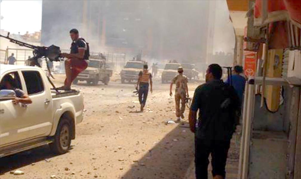 الحكومة تدعو لوقف القتال بمحيط مطار طرابلس