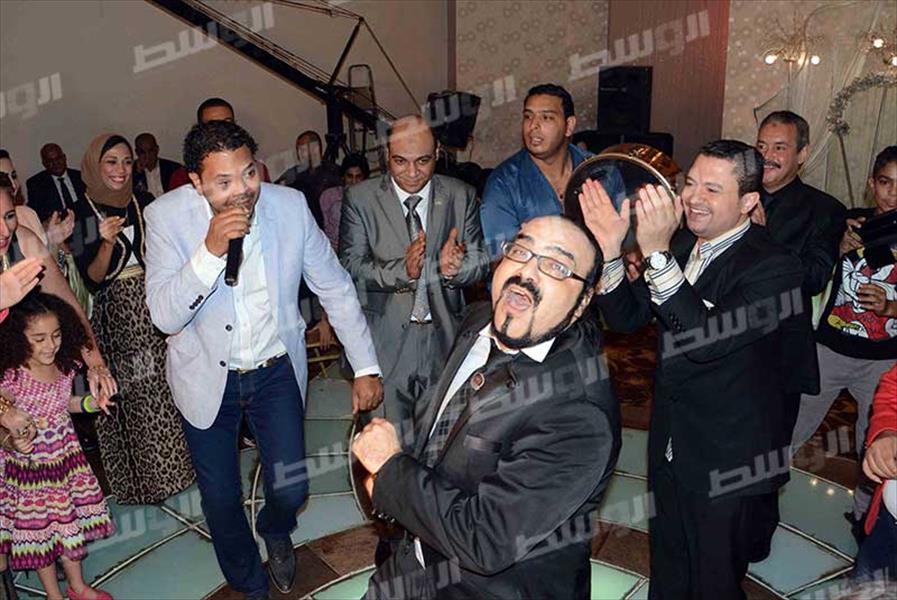 بالصور: أبو الليف يحتفل بزفافه في الإسكندرية