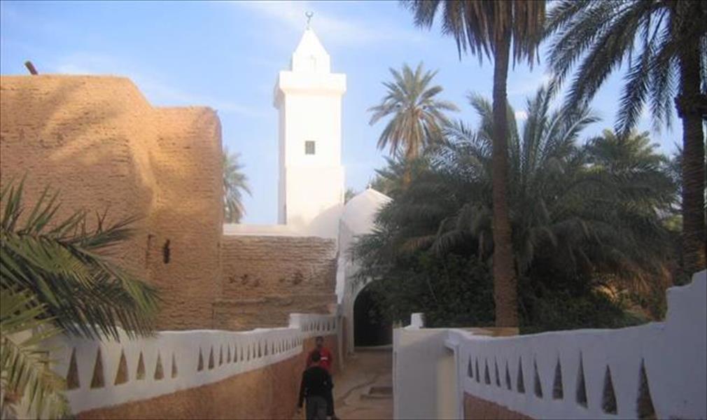 الجزائر ترفض دخول عائلات ليبية قادمة من غدامس