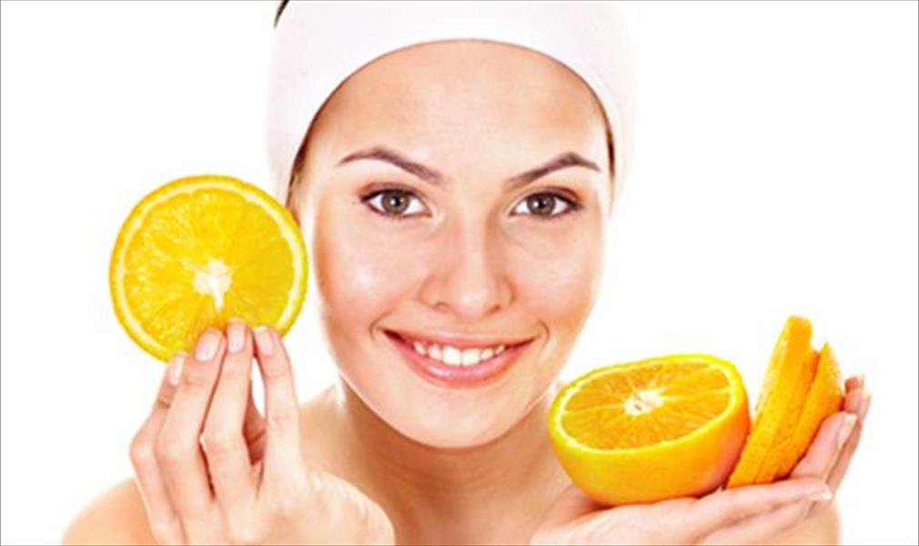 الكركم والبيض والليمون لإزالة شعر الوجه 