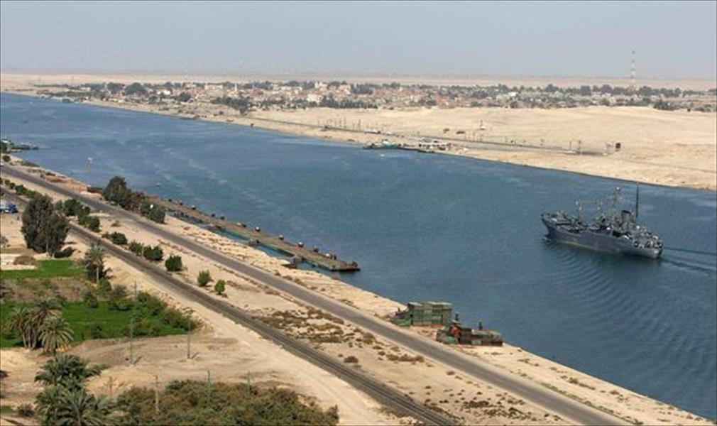 الجيش يُوفر فرص عمل للشباب بمحور قناة السويس
