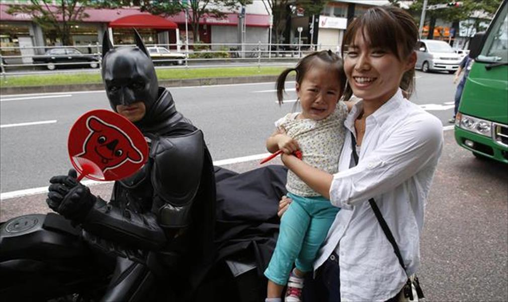 بالفيديو: «باتمان» الياباني لا يحارب الجريمة