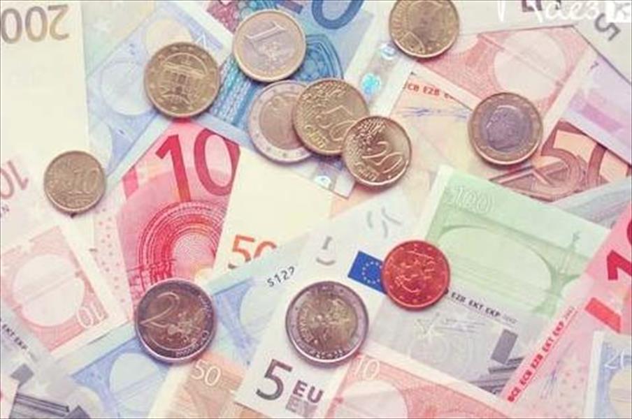 هبوط حاد لليورو بعد خفض أسعار الفائدة في أوروبا