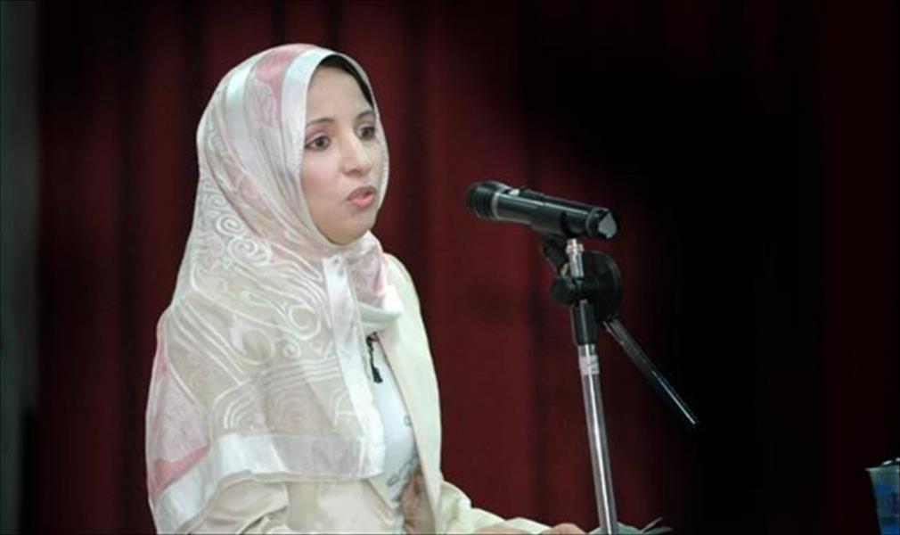 سميرة البوزيدي: غرور الكتابة «بدم أزرق»