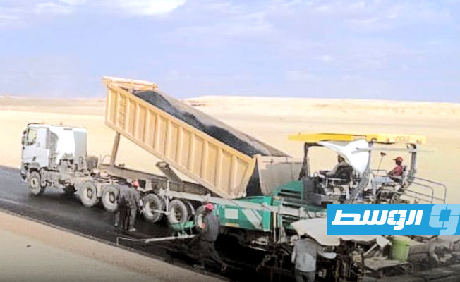 «مشروعات المواصلات»: 67% نسبة إنجاز صيانة طريق مرادة - العقيلة