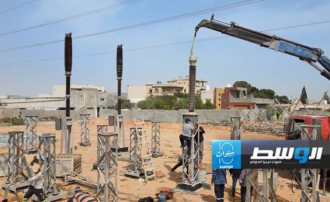 تشغيل خلية كهرباء بمحطة التكبالي في طرابلس