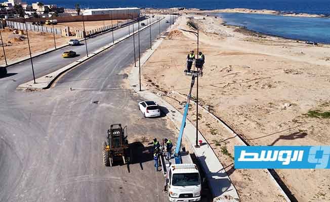 من أعمال المرحلة السادسة من مشروع طريق حي الأندلس البحري (شركة الأشغال العامة طرابلس)