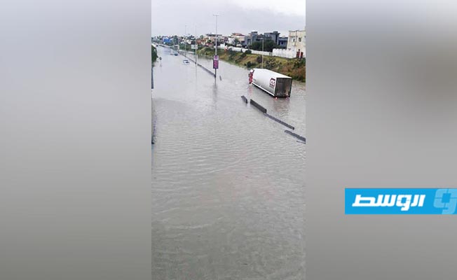 بالصور.. هطول أمطار غزيرة على طرابلس وضواحيها
