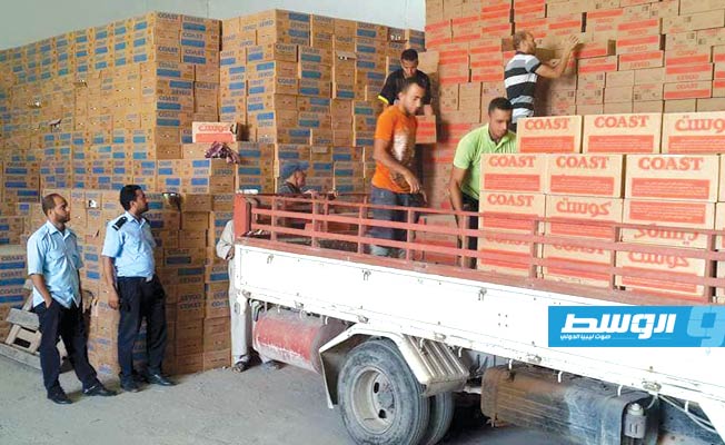 «الحرس البلدي» يشرف على توزيع الحليب في بنغازي