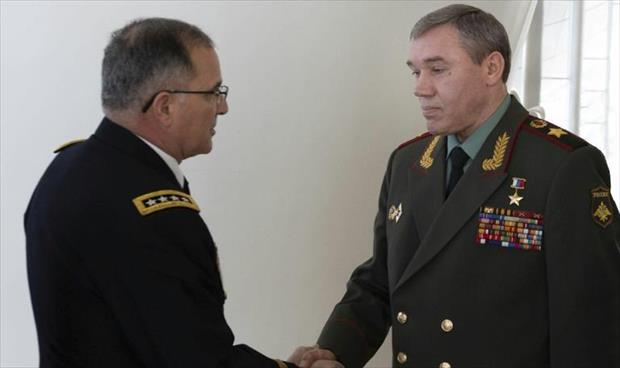 رئيس الأركان الروسي يلتقي قائد قوات حلف الـ«ناتو» في أوروبا