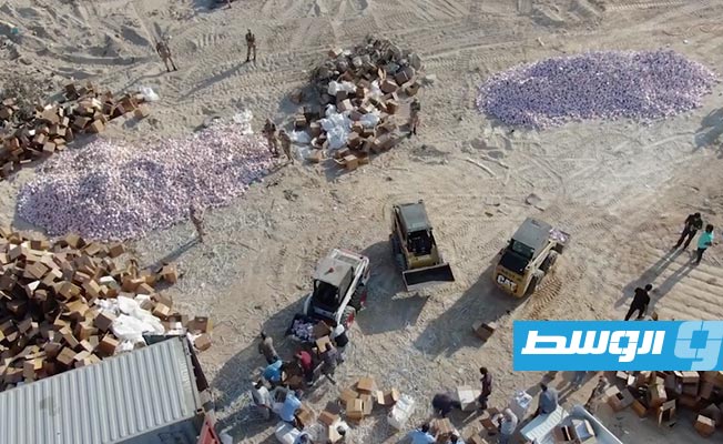 ضبط وإتلاف 15 مليون قرص مخدر في ميناء بنغازي (صور وفيديو)