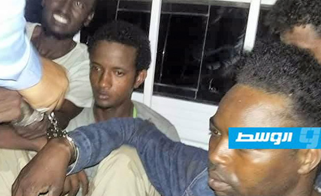 القبض على عصابة «تشادية» اعتدى أفرادها على مواطن من جالو
