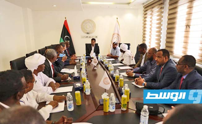 أبوجناح يبحث عراقيل التجارة البينية واستثمار الإمكانات بين ليبيا والسودان