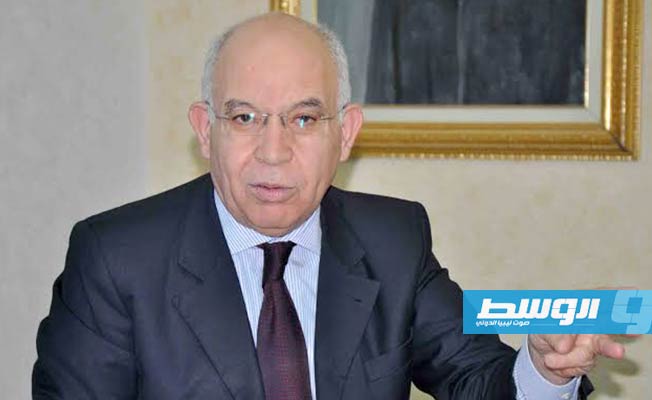 دبلوماسي جزائري سابق: أي حل للأزمة الليبية «ناقص» في غياب دول الجوار